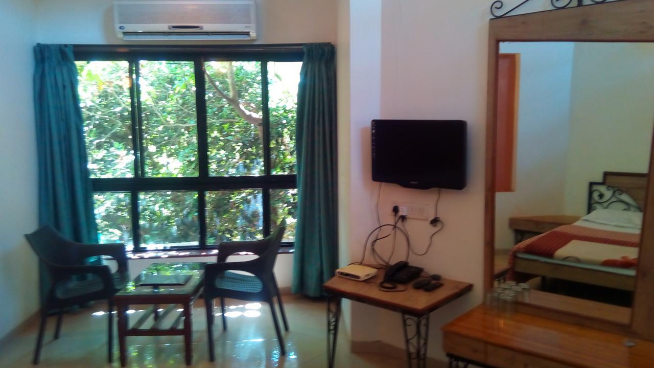 Hotel Tree Top Mahābaleshwar Exterior foto
