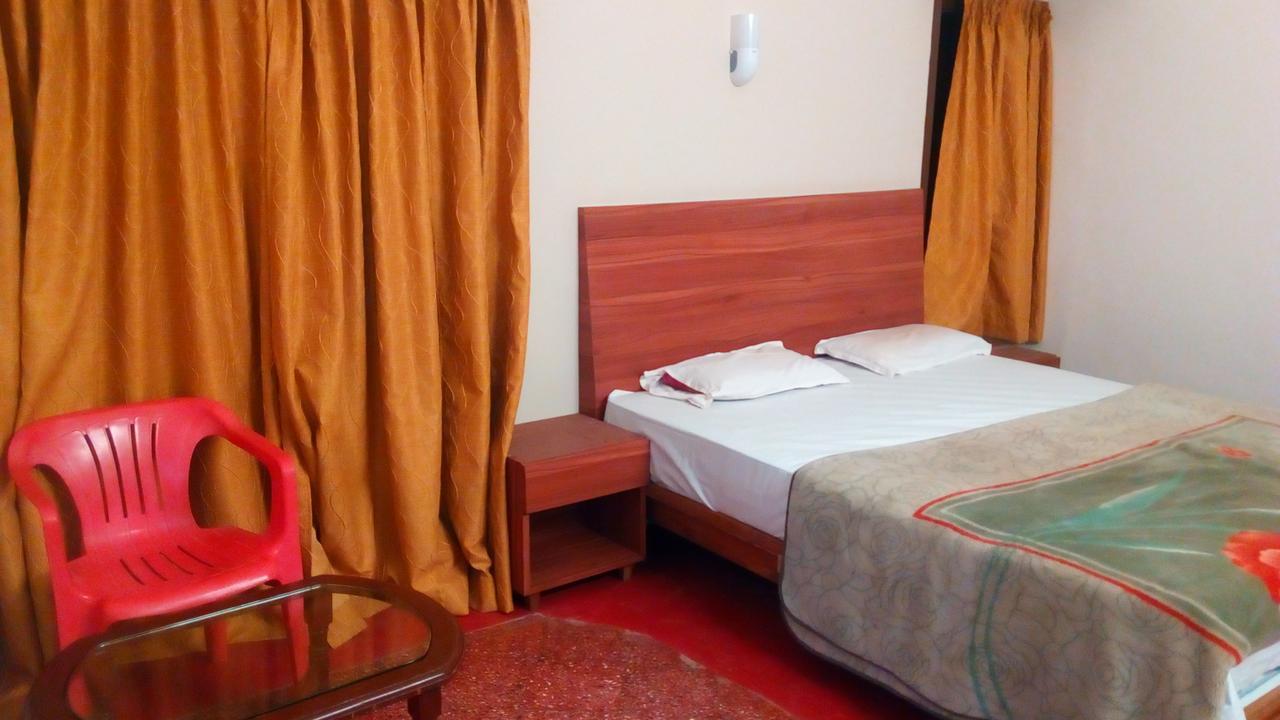 Hotel Tree Top Mahābaleshwar Exterior foto