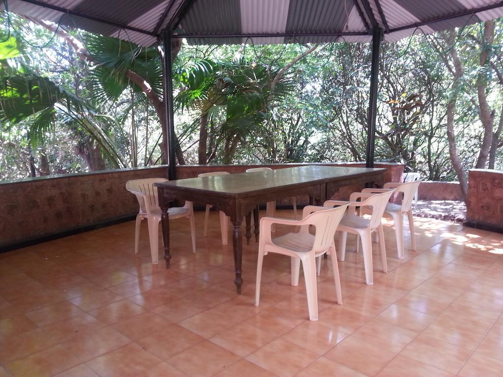 Hotel Tree Top Mahābaleshwar Exterior foto