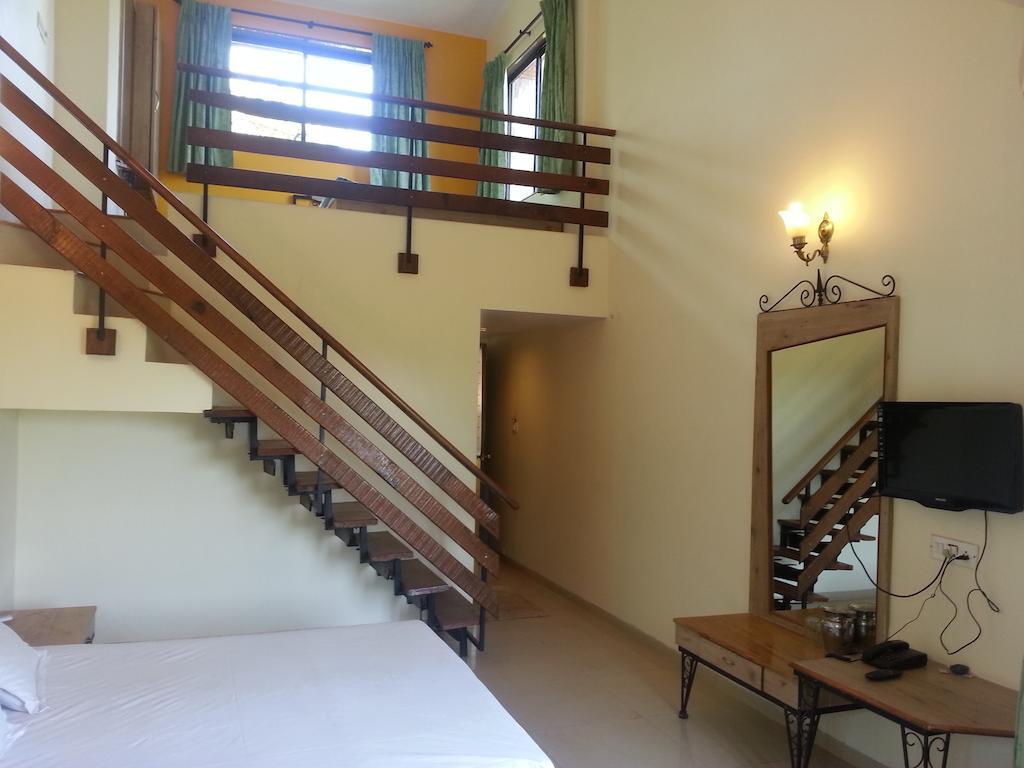 Hotel Tree Top Mahābaleshwar Quarto foto